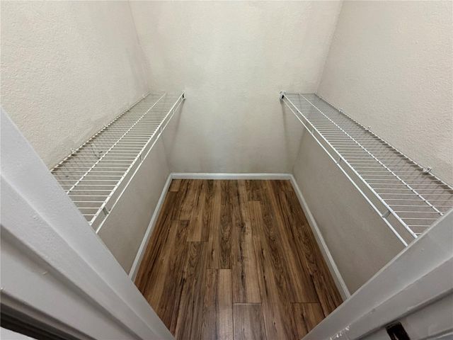 5128 CONROY ROAD 25, Orlando, FL 32811