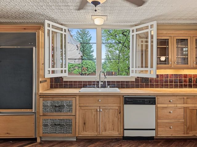 1238 Madrid Road, Santa Fe, NM 87505