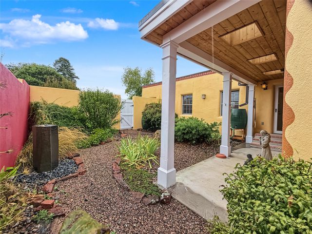 1238 Madrid Road, Santa Fe, NM 87505