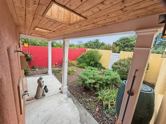 1238 Madrid Road, Santa Fe, NM 87505
