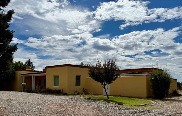 1238 Madrid Road, Santa Fe, NM 87505