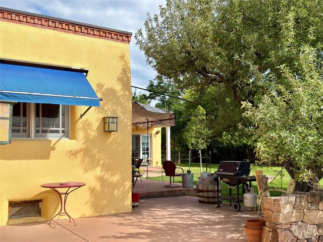 1238 Madrid Road, Santa Fe, NM 87505