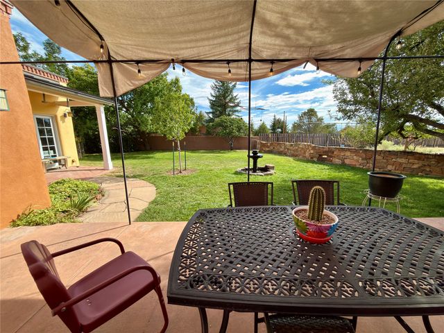 1238 Madrid Road, Santa Fe, NM 87505