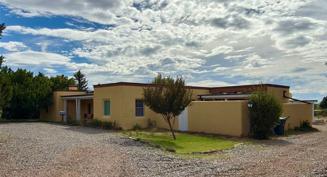 1238 Madrid Road, Santa Fe, NM 87505