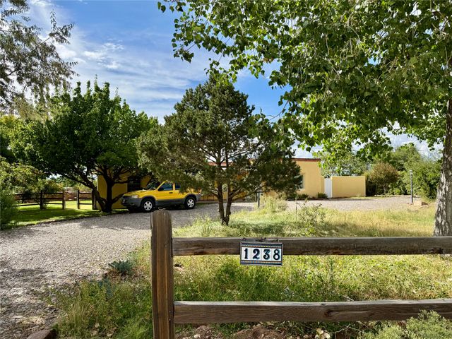 1238 Madrid Road, Santa Fe, NM 87505