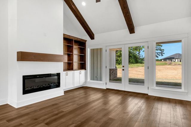 989 County Road 2204 D, Tatum, TX 75691