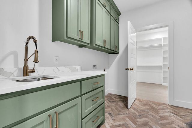 989 County Road 2204 D, Tatum, TX 75691