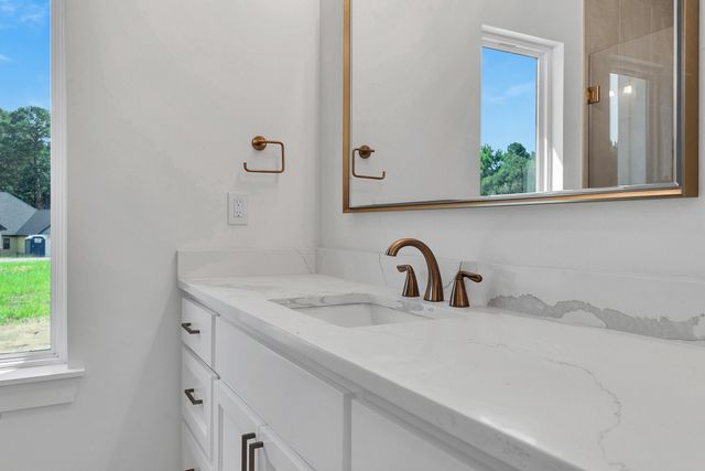 989 County Road 2204 D, Tatum, TX 75691