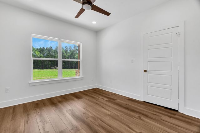 989 County Road 2204 D, Tatum, TX 75691