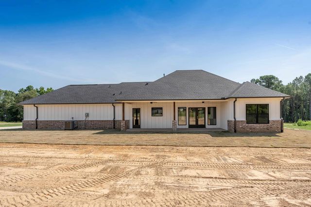 989 County Road 2204 D, Tatum, TX 75691
