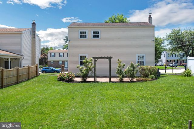 221 FULLING MILL LN, Ambler, PA 19002