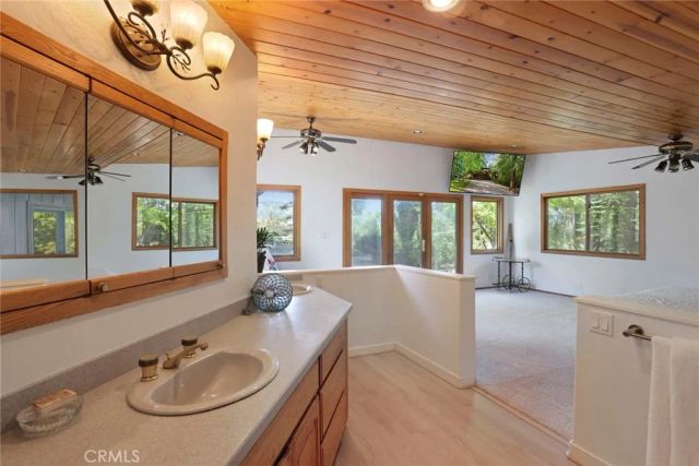 225 Fern Way, Vacaville, CA 95688