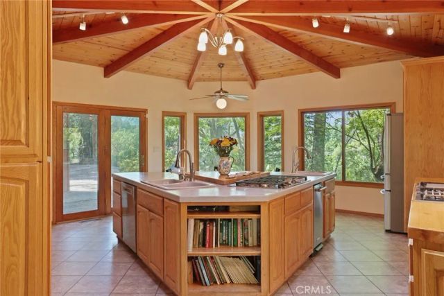 225 Fern Way, Vacaville, CA 95688