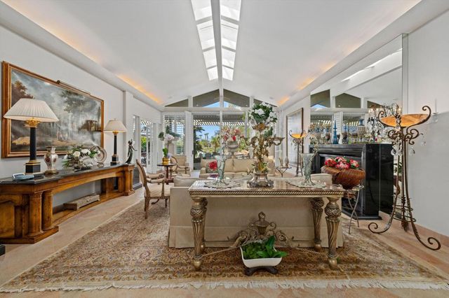 42 Fincher Way, Rancho Mirage, CA 92270