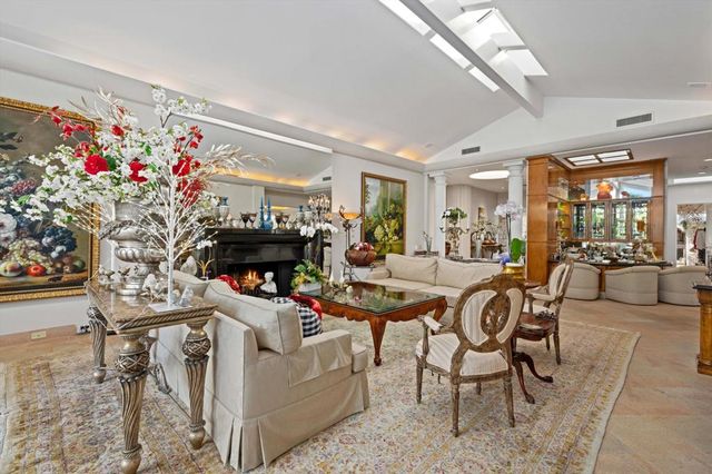 42 Fincher Way, Rancho Mirage, CA 92270