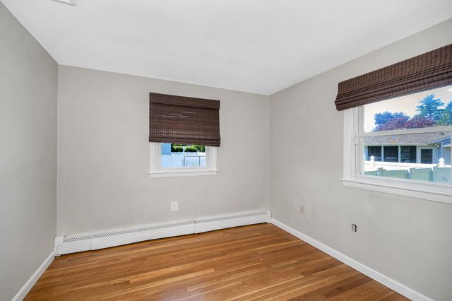 7 Raleigh Drive, Nashua, NH 03062