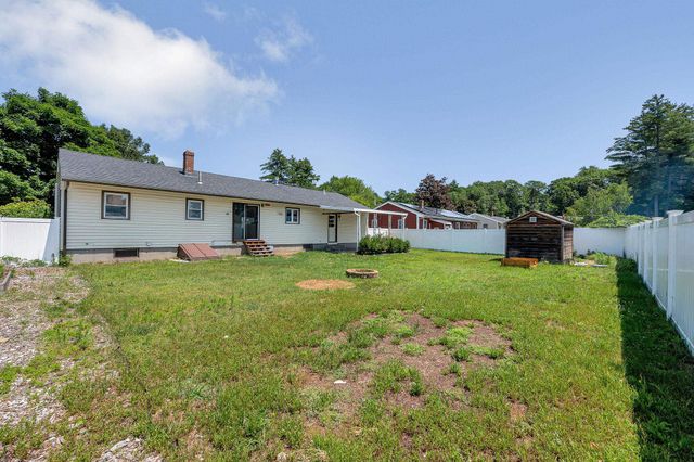 7 Raleigh Drive, Nashua, NH 03062