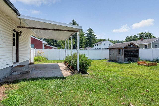 7 Raleigh Drive, Nashua, NH 03062