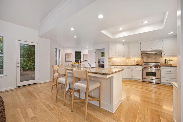 51 Covered Bridge Rd, Carmichael, CA 95608