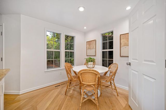 51 Covered Bridge Rd, Carmichael, CA 95608