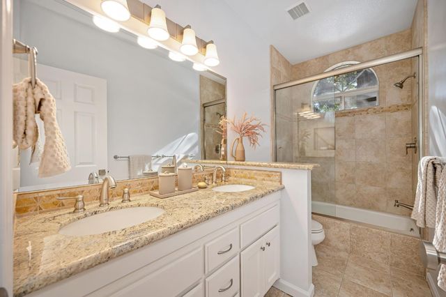 51 Covered Bridge Rd, Carmichael, CA 95608