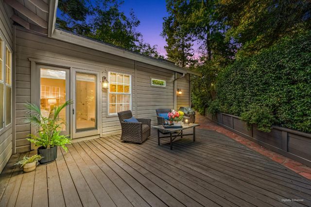 51 Covered Bridge Rd, Carmichael, CA 95608