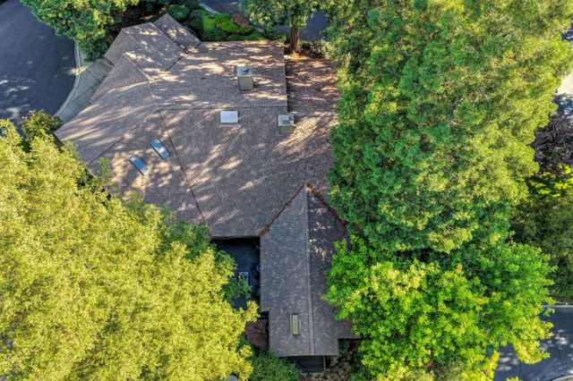 51 Covered Bridge Rd, Carmichael, CA 95608