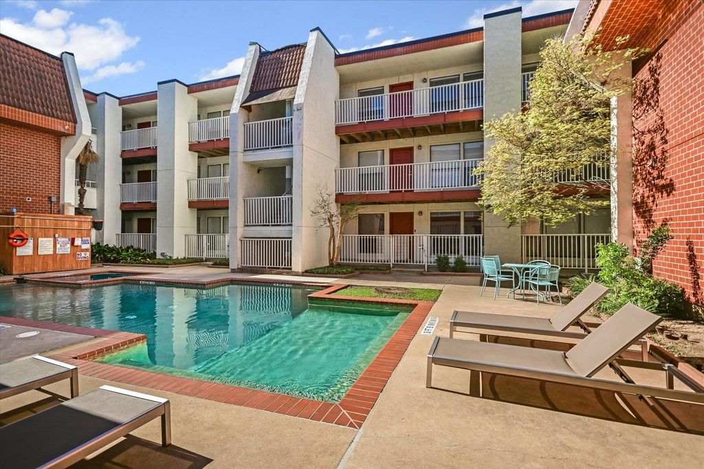 3115 Helms ST 112, Austin, TX 78705