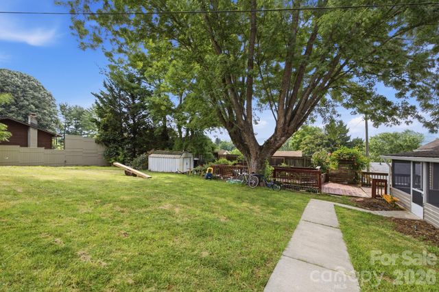 108 Patton Avenue, Canton, NC 28716