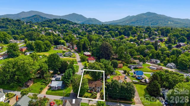 108 Patton Avenue, Canton, NC 28716