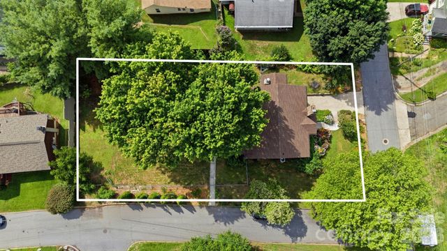 108 Patton Avenue, Canton, NC 28716
