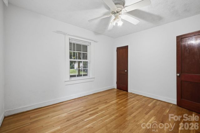 108 Patton Avenue, Canton, NC 28716