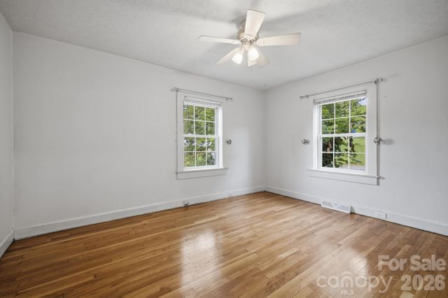 108 Patton Avenue, Canton, NC 28716