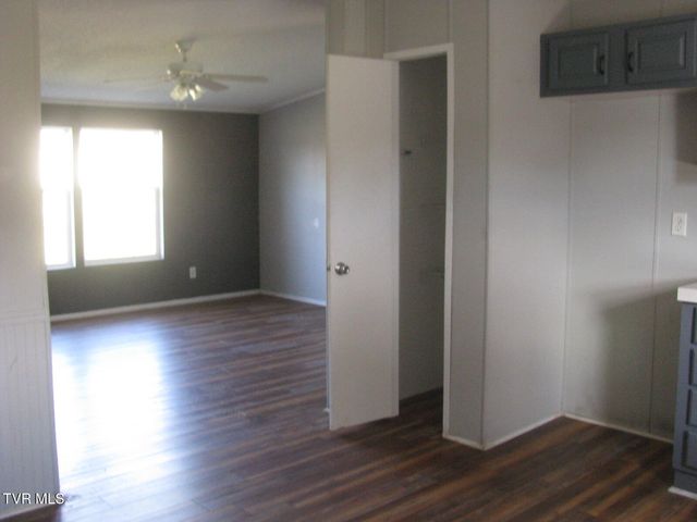 1000 South Hwy 66, Bulls Gap, TN 37711