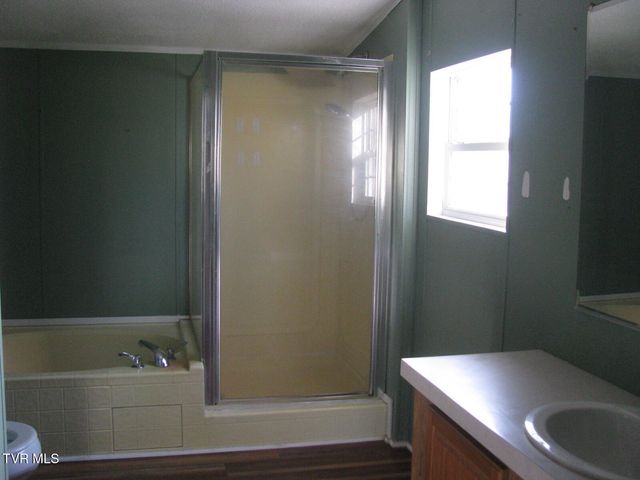 1000 South Hwy 66, Bulls Gap, TN 37711