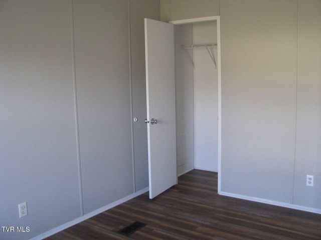 1000 South Hwy 66, Bulls Gap, TN 37711