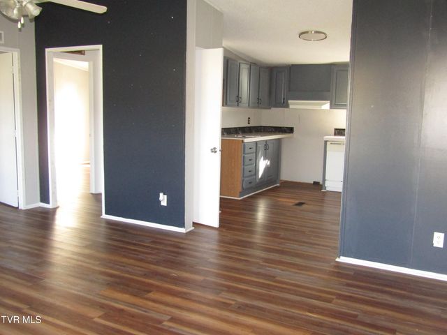 1000 South Hwy 66, Bulls Gap, TN 37711