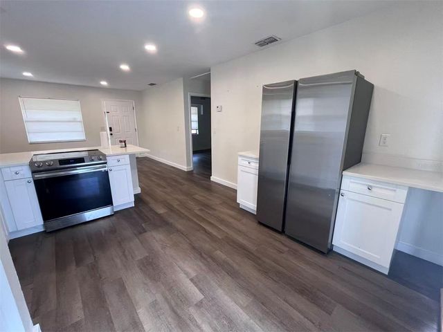 1016 9TH AVENUE B, Largo, FL 33770