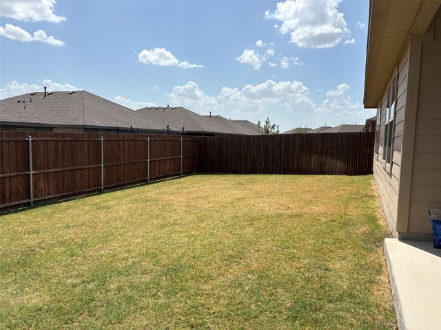 701 Emmons Creek Street, Justin, TX 76247
