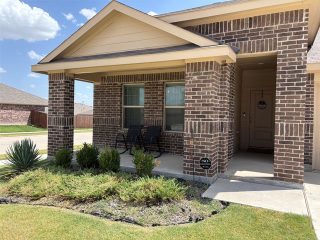 701 Emmons Creek Street, Justin, TX 76247