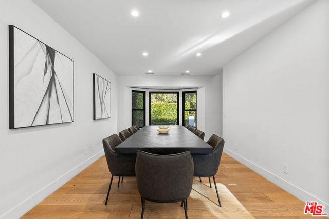 343 Veteran Avenue, Los Angeles, CA 90024