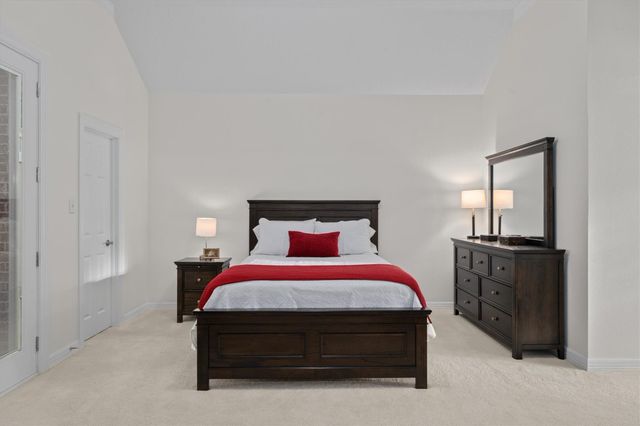 2115 Fairway Green Drive, Kingwood, TX 77339