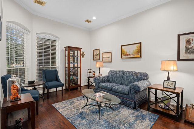 2115 Fairway Green Drive, Kingwood, TX 77339