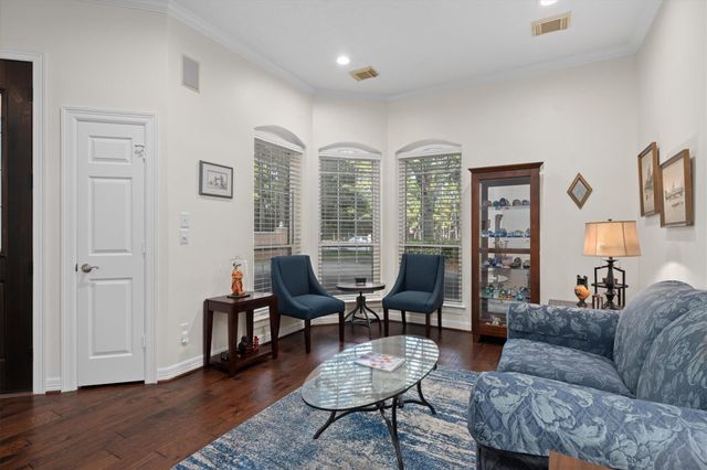 2115 Fairway Green Drive, Kingwood, TX 77339