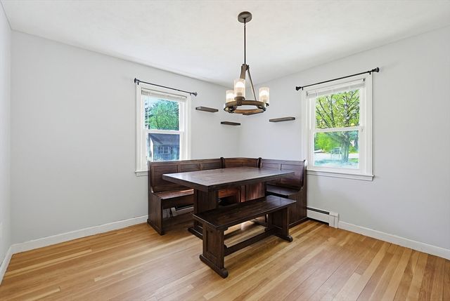 13 Brookside Drive, Foxboro, MA 02035