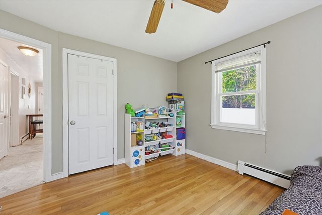 13 Brookside Drive, Foxboro, MA 02035