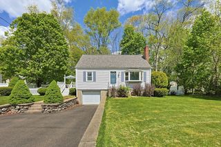 13 Brookside Drive, Foxboro, MA 02035