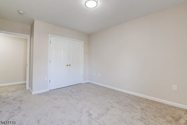 15 Oraton St, Newark City, NJ 07104