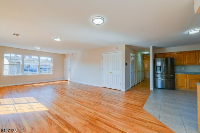 15 Oraton St, Newark City, NJ 07104