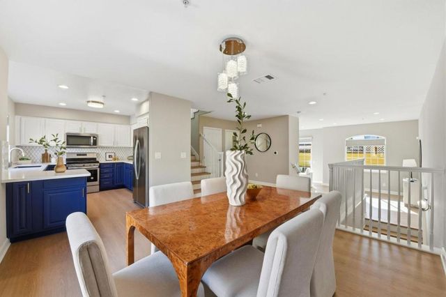 1043 Helen Avenue, Santa Clara, CA 95051